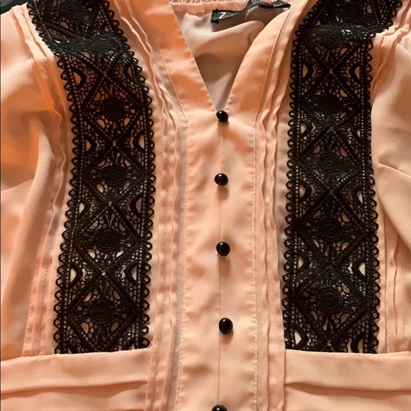 NY&Company 7th Avenue Blouse - Picture 5 of 5